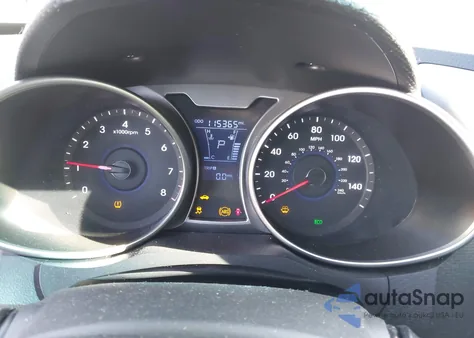 2015 Hyundai Veloster Re:flex z USA, uszkodzony, nr VIN KMHTC6AD9FU221411